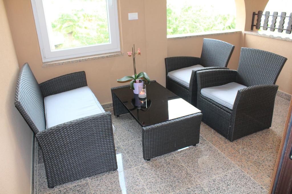 רובינייסקו סלו Apartment Nikolena מראה חיצוני תמונה